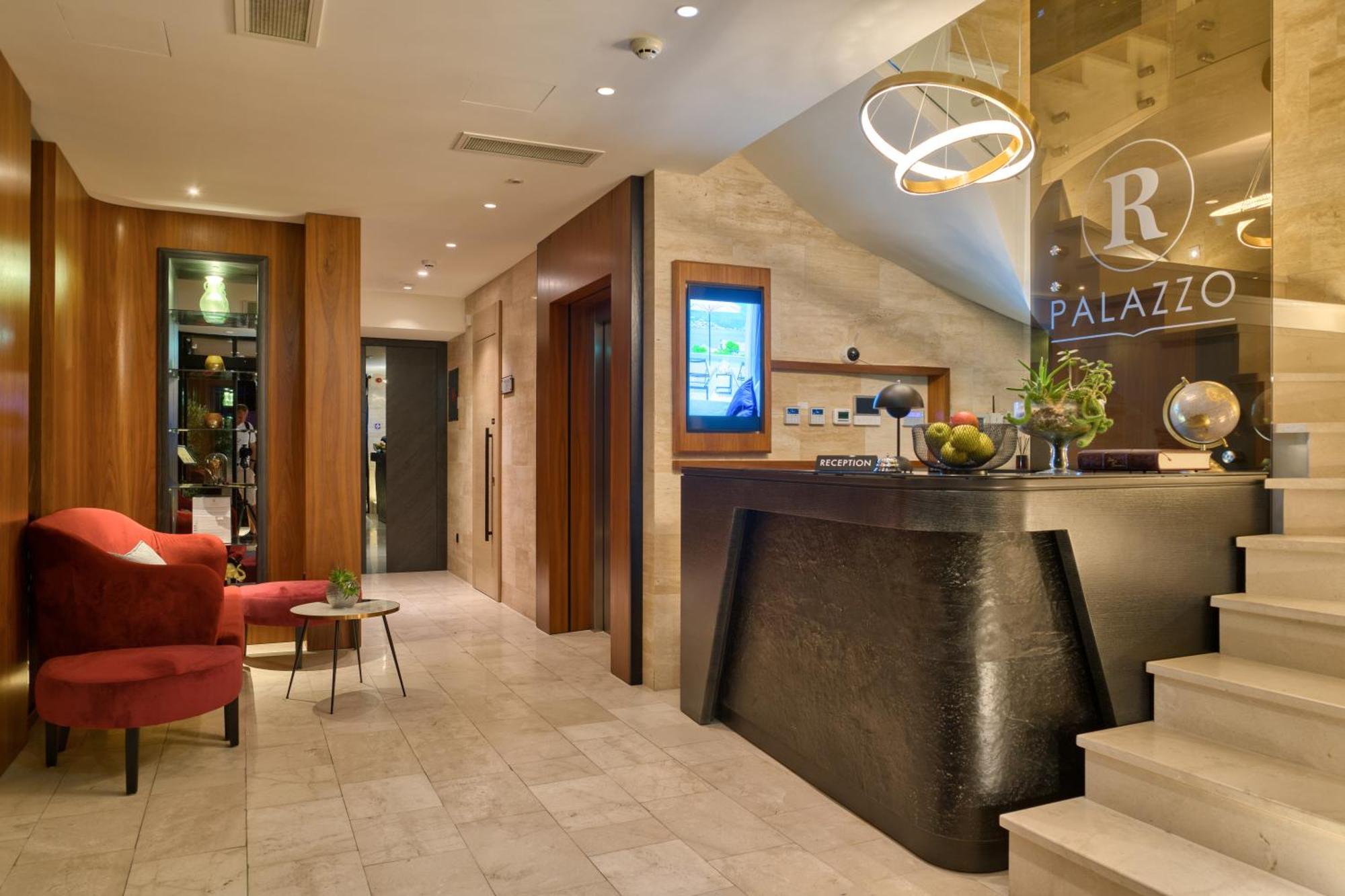 Boutique R Palazzo Hotel 4*