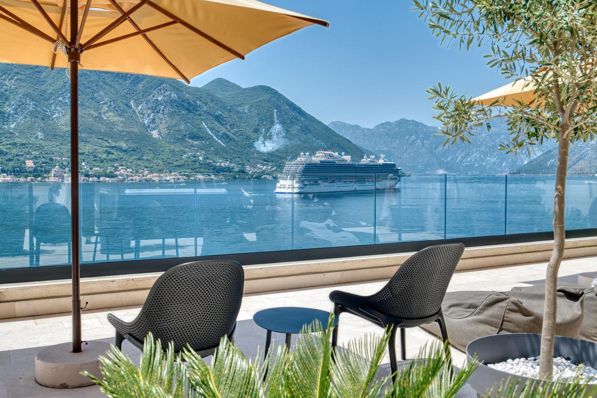 Boutique R Palazzo Hotel