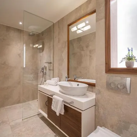 Boutique Hotel R Palazzo Kotor Exterior photo